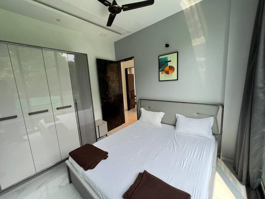 Stayhaven Starmount 4Bhk & Pool Mumbai Exterior photo