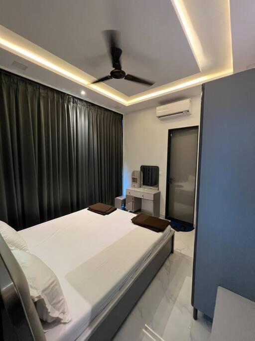 Stayhaven Starmount 4Bhk & Pool Mumbai Exterior photo