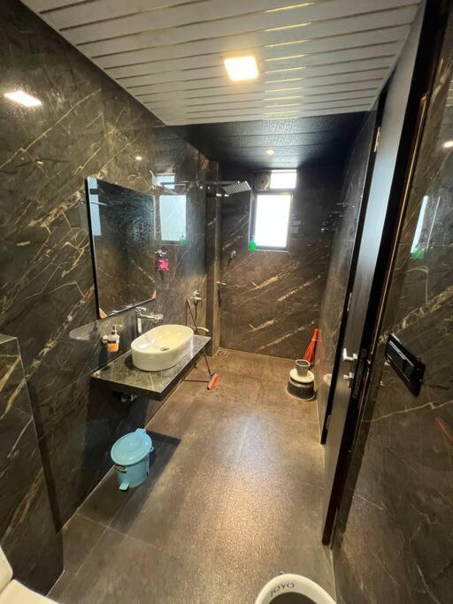 Stayhaven Starmount 4Bhk & Pool Mumbai Exterior photo